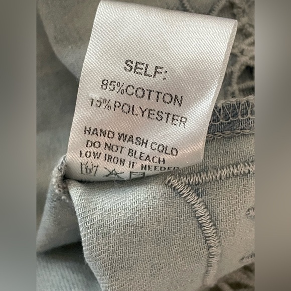 SOLD Aaron & Amber Demin Embroidery Volume Sleeve Top NWT Small - Picture 10 of 11